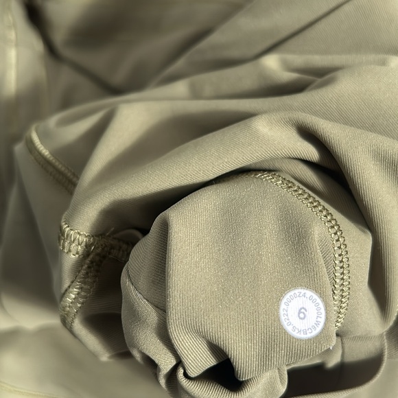 Lululemon Swift Speed High-Rise Crop 21" Bronze Green size 6 style W6CBKS - Picture 13 of 14